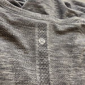 Lulu lemon Swift Stride Long Sleeve